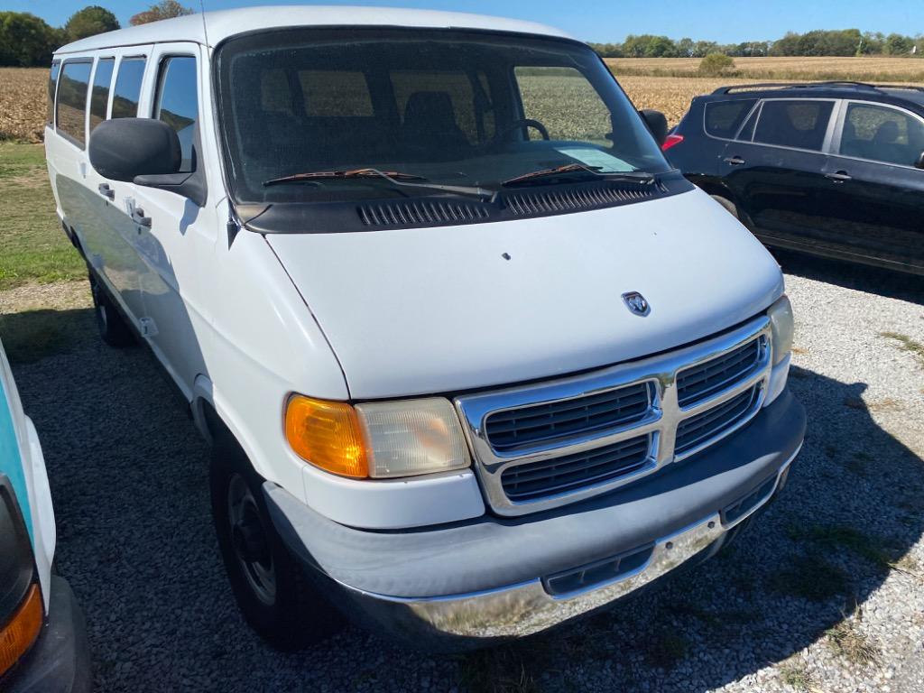 2001 Dodge Ram Wagon