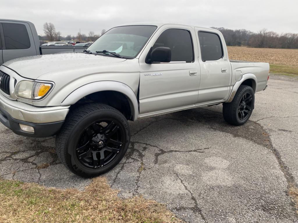 2004 Toyota Tacoma Prerunner's photo