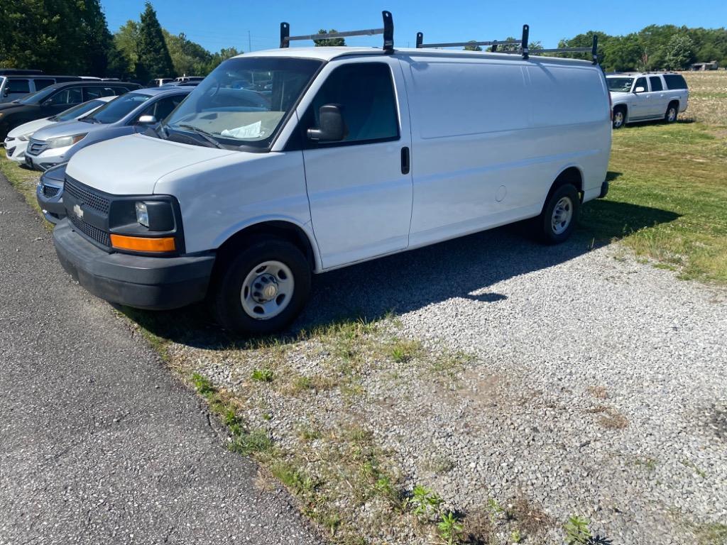 2008 Chevrolet Express's photo