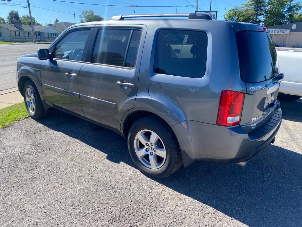 2011 Honda Pilot EX-L's photo