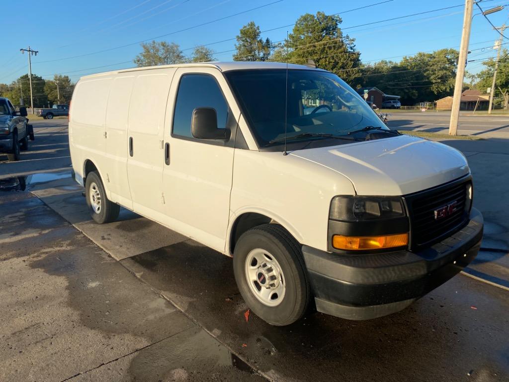 2020 GMC Savana Cargo